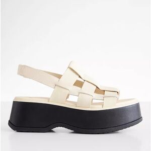 Sorel Dayspring Slingback Leather Women's Cream Platform Sandals Size 8